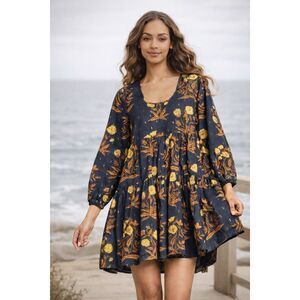 NWT Pink Chicken Michelle Dress in Navy Poppy, Small $268